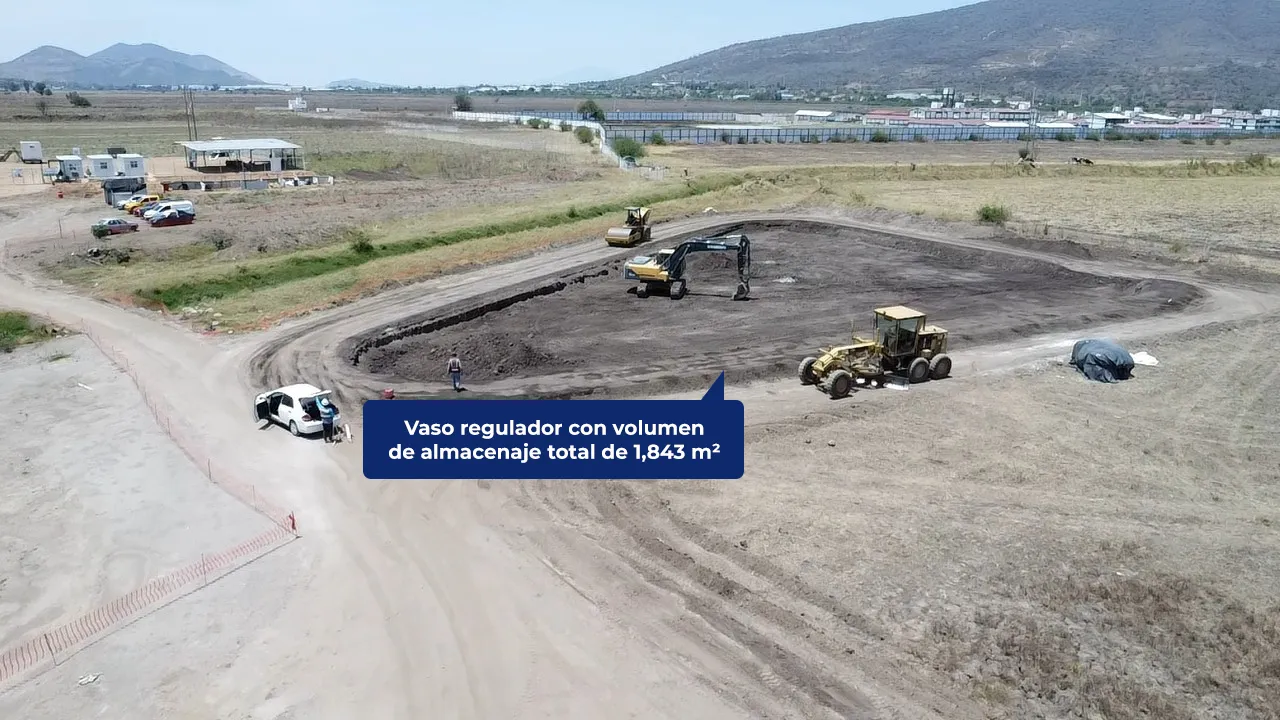 Vaso regulador con volumen de almacenaje total de 1,843 m²